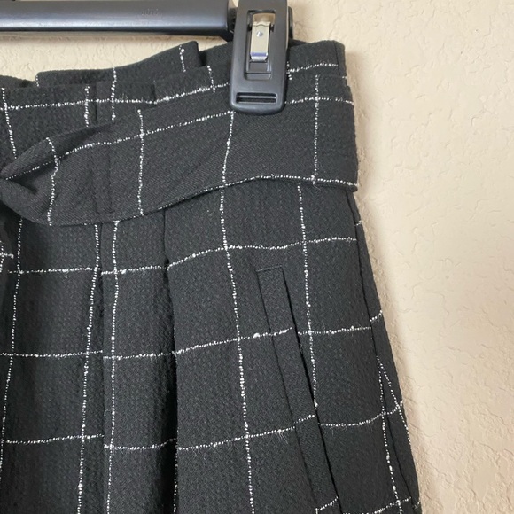 H&M Black & White Windowpane Grid Print Paper bag Tie Waist A-Line Skirt Size 6 - Picture 3 of 9